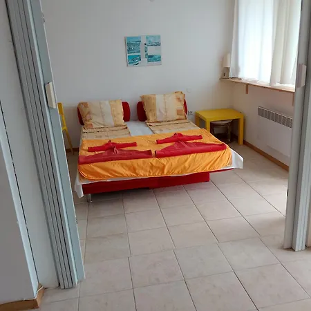6 Treti Mart Street 2 Floor South Primorsko